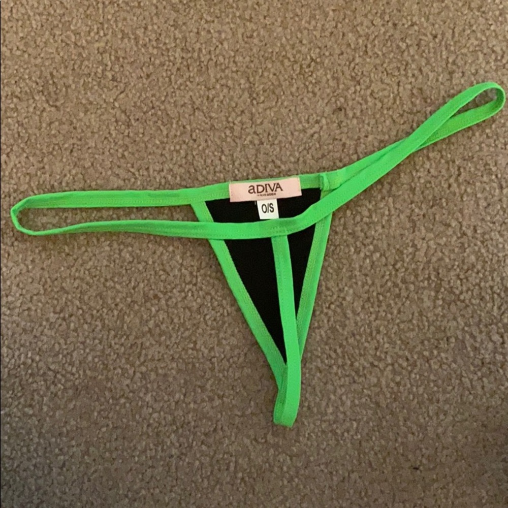 G String Mermaid Bikini Set - LIME - Picture 3 of 6